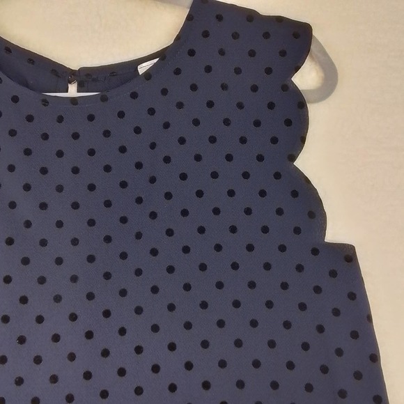 West Moon Sleeveless Blouse Size Small in Blue w/ Black Polka Dots - Picture 4 of 11